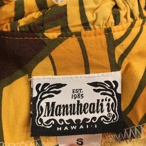 Manuhealii aloha top